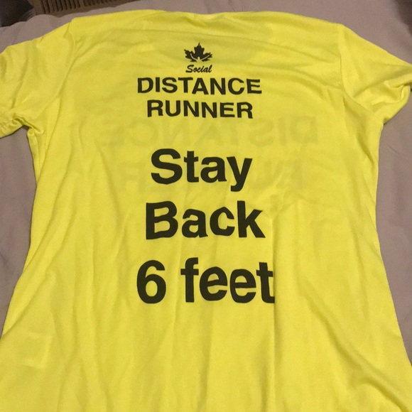 Running tshirt - Picture 2 of 2